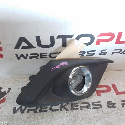 2013-2016 Mazda 3 Right Indicator Fog Side