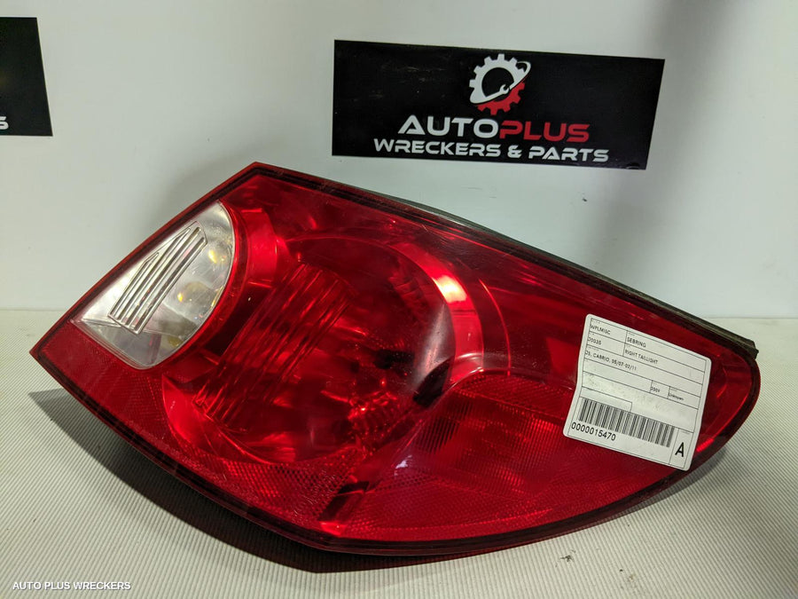 2009 Chrysler Sebring Right Taillight