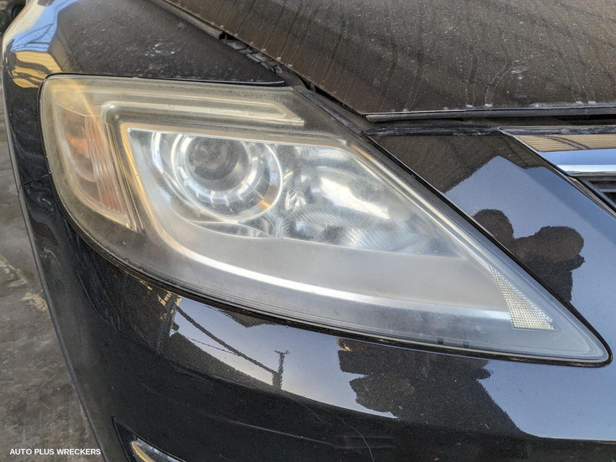 2009 Mazda Cx9 Courtesy Light