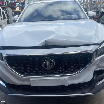 2021 Mg Zs Rear Garnish