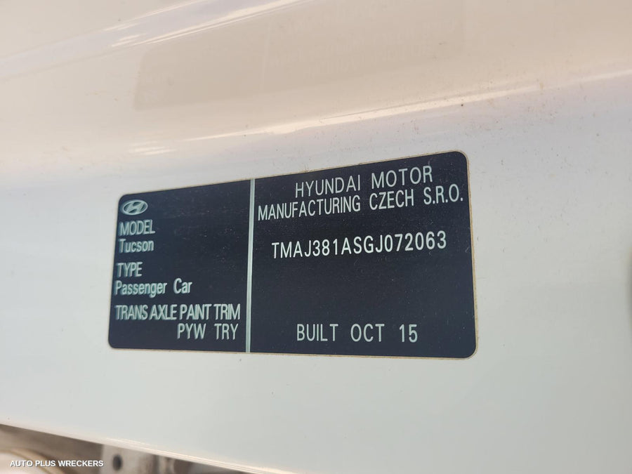 2016 Hyundai Tucson Left Front Door Window