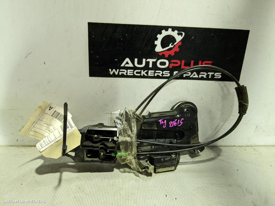 2016 Toyota Hilux Door Boot Gate Lock