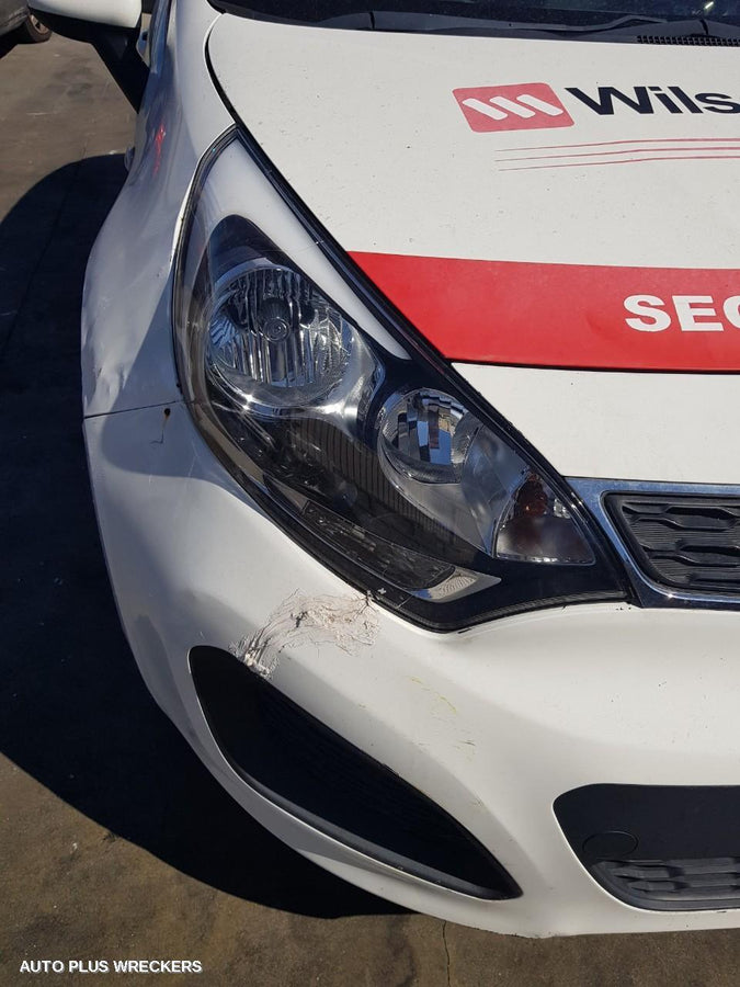 2012 Kia Rio Right Front Door Window