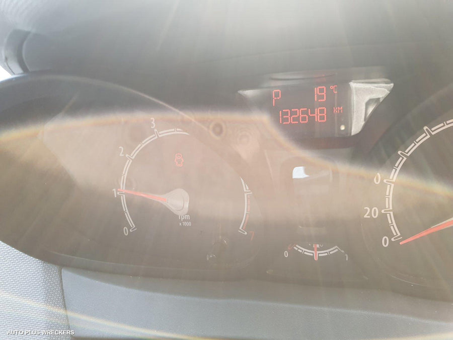 2011 Ford Fiesta Left Rear Door Sliding