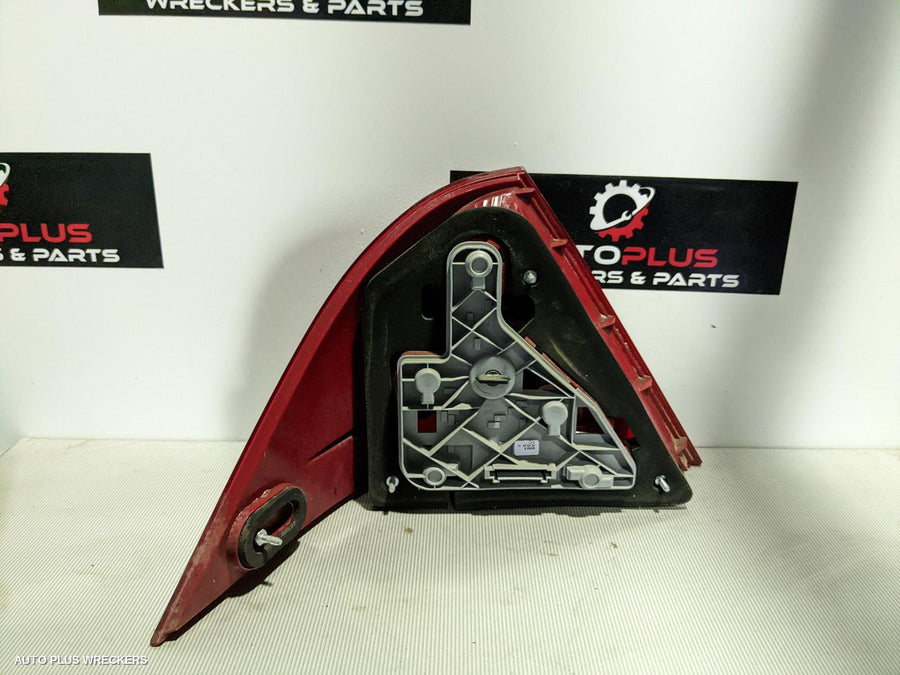 2004 Mercedes C Class Right Taillight