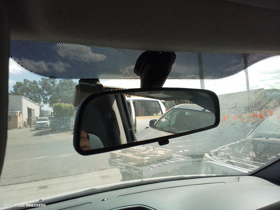 2011 Hyundai Iload/imax Seatbelt Stalk