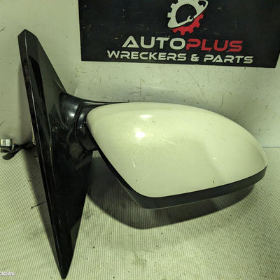 2013-2016 Nissan Pathfinder Right Door Mirror
