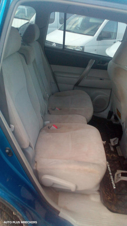 2008 Toyota Kluger Bonnet