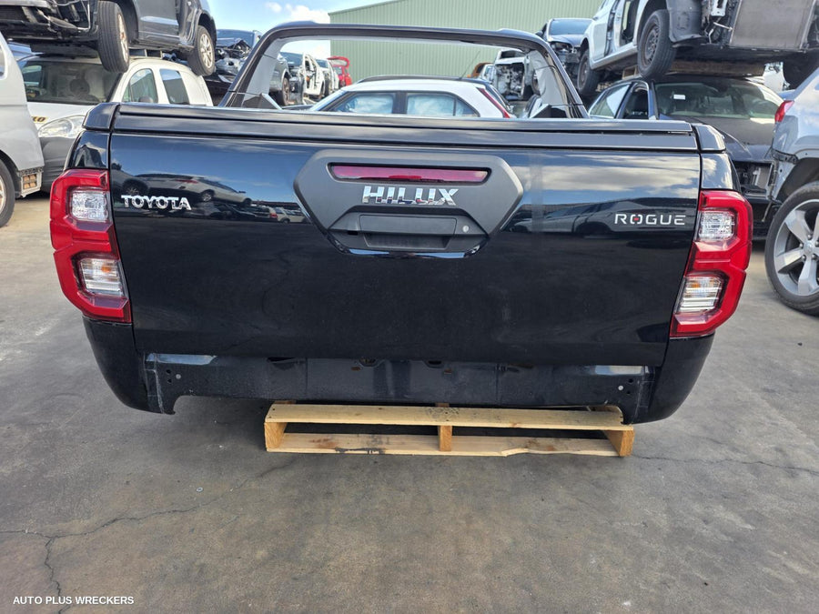 2015-2025 Toyota Hilux Ute Back