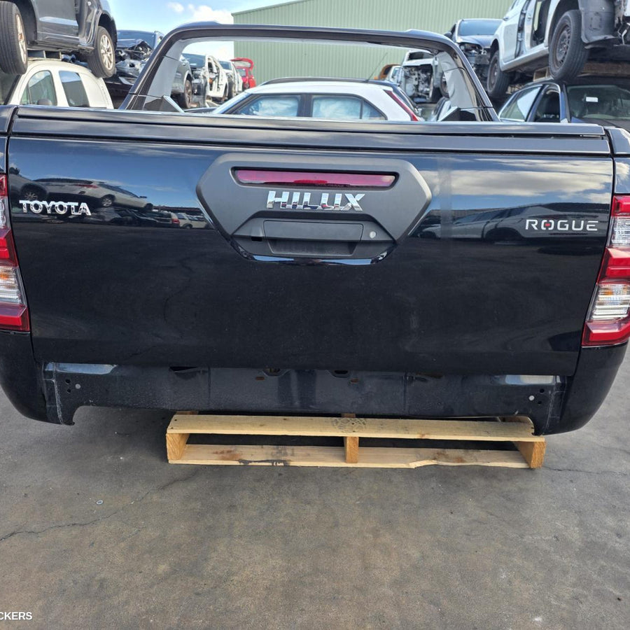 2015-2025 Toyota Hilux Ute Back
