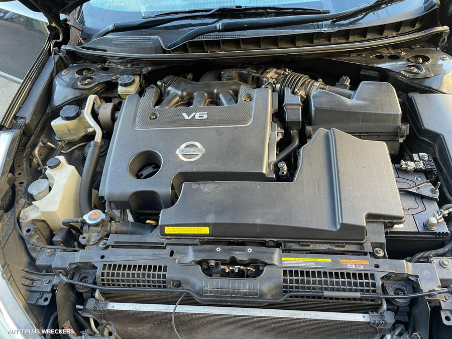 2009 Nissan Maxima Washer Bottle