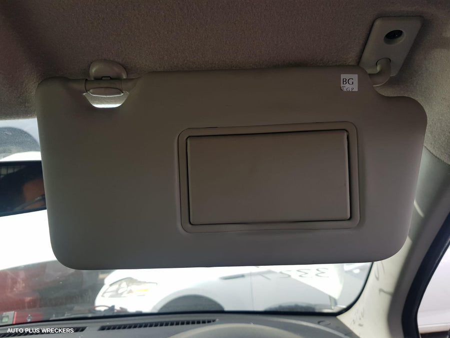2016 Nissan Micra Sunvisor