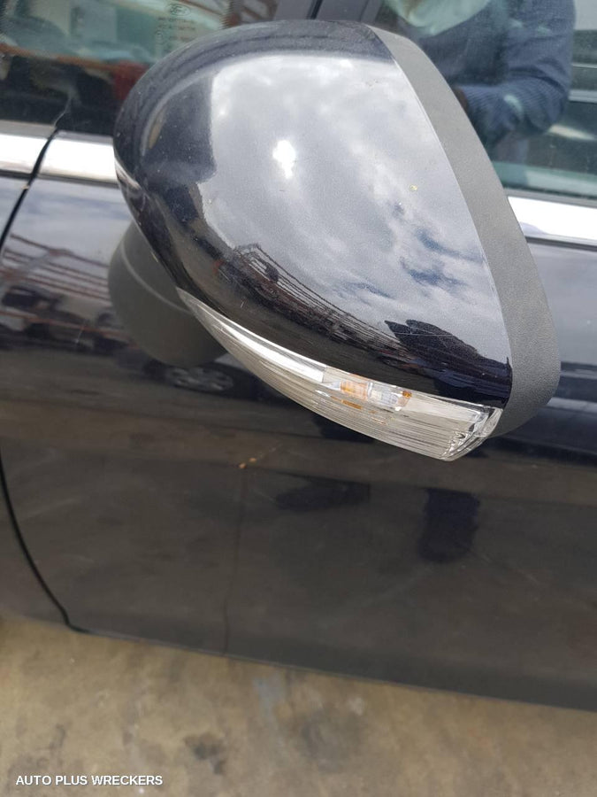 2011 Ford Fiesta Right Rear Wnd Reg Motor