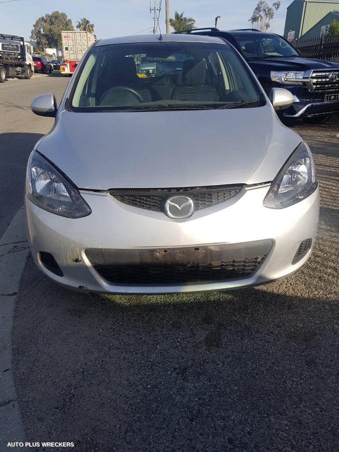 2007-2014 Mazda 2 Radiator