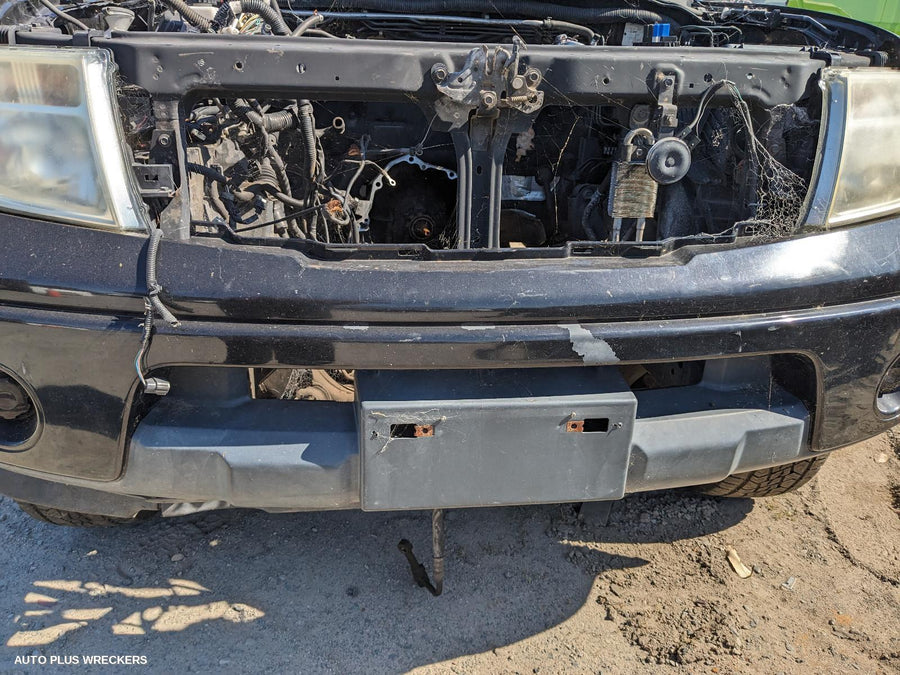 2015 Nissan Navara Left Headlamp