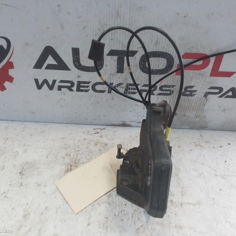 2003 Toyota Prado Door Boot Gate Lock