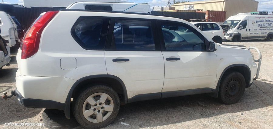 2009 Nissan Xtrail Left Taillight