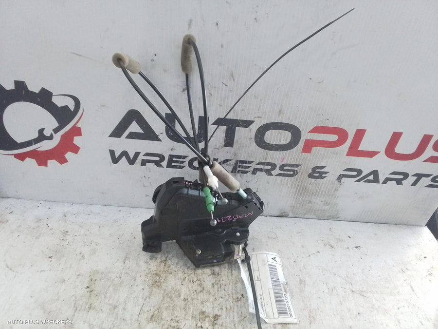 2006-2012 Toyota Aurion Door Boot Gate Lock