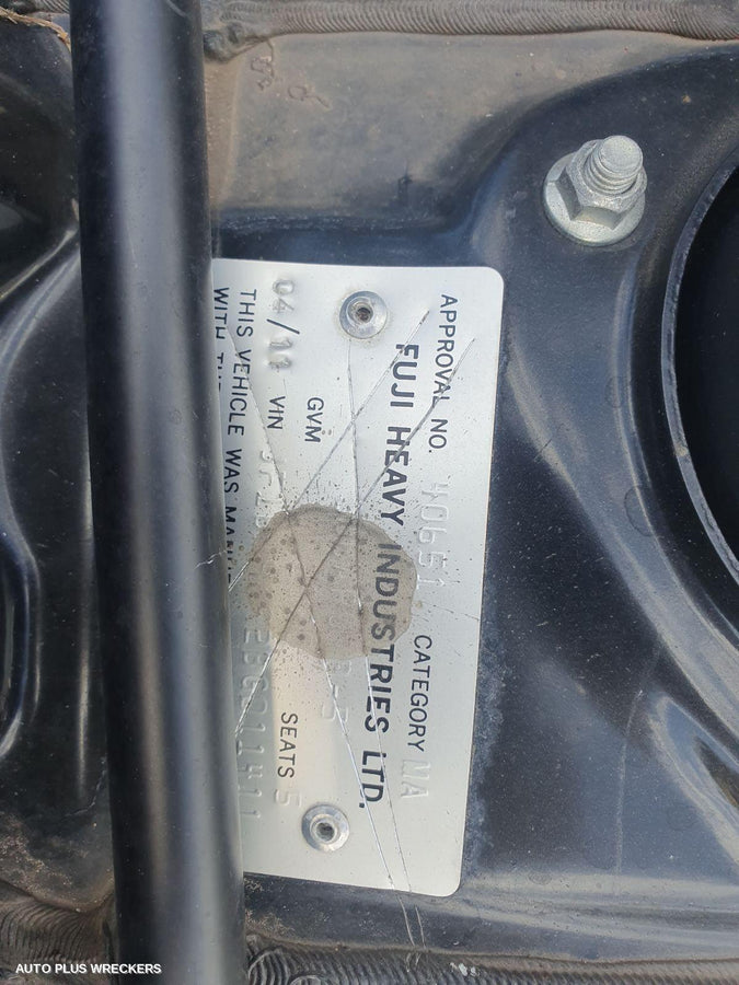 2011 Subaru Liberty Rear Garnish