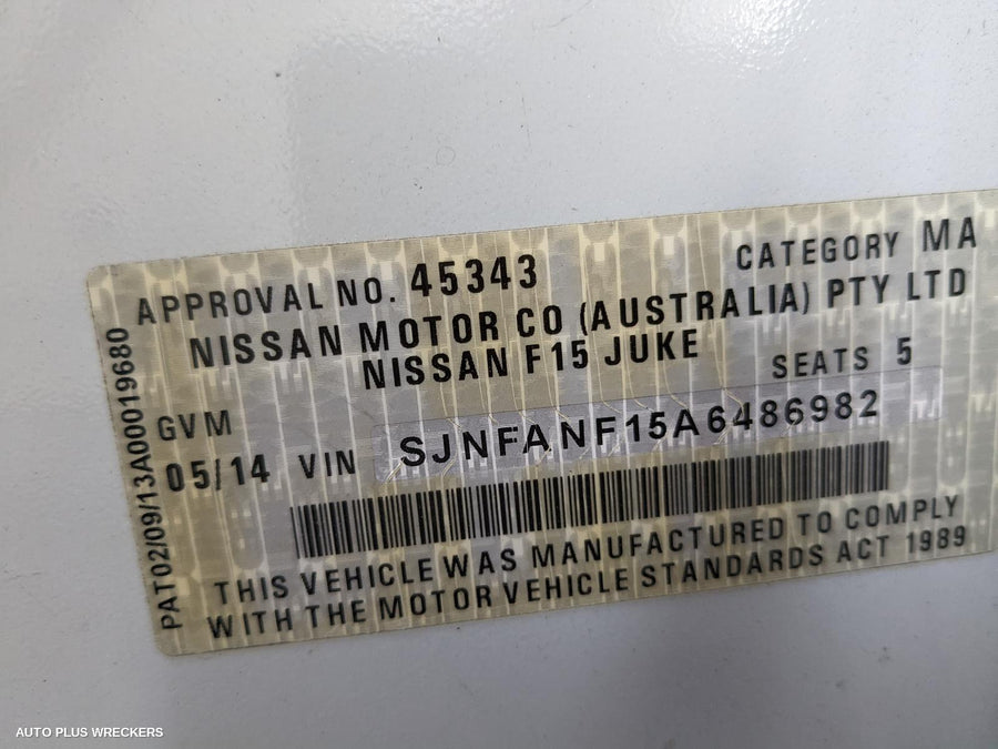 2014 Nissan Juke Left Taillight