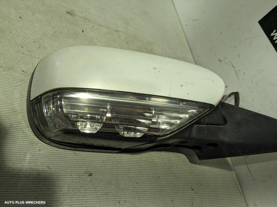 2003-2006 Subaru Liberty Right Door Mirror