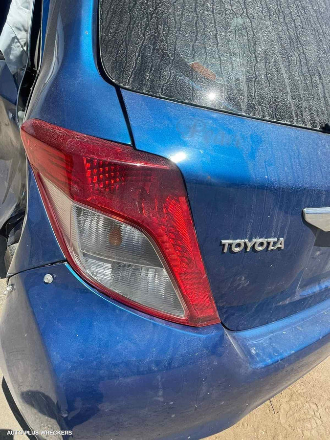 2011-2019 Toyota Yaris Left Guard