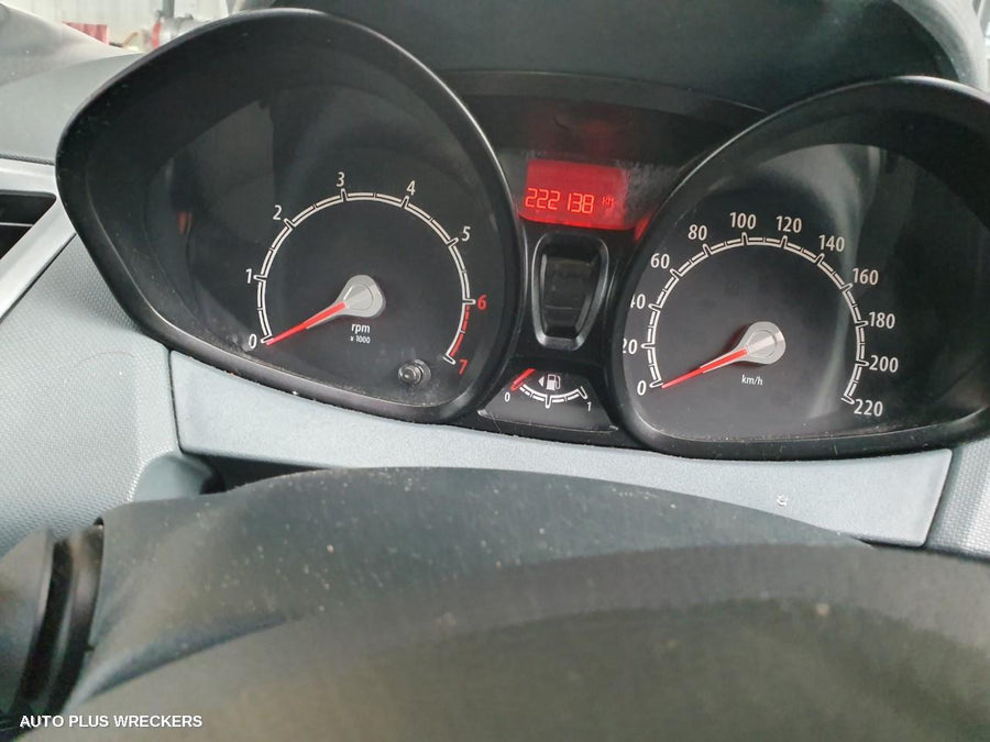 2011 Ford Fiesta Left Rear Door Sliding