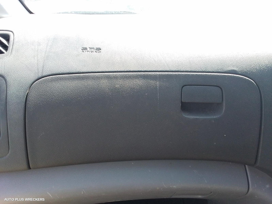 2011 Hyundai Iload/imax Sunvisor