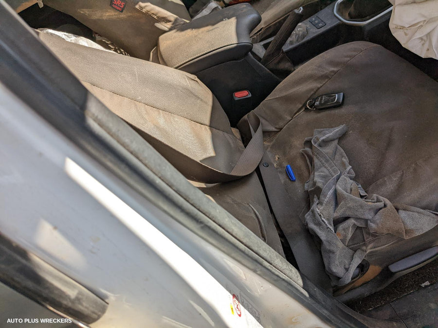 2019 Toyota Hilux Radio Cd Dvd Sat Tv