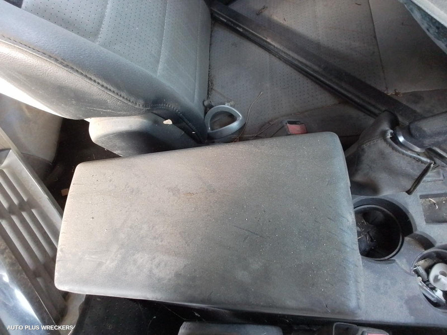 2007 Dodge Nitro Left Door Mirror