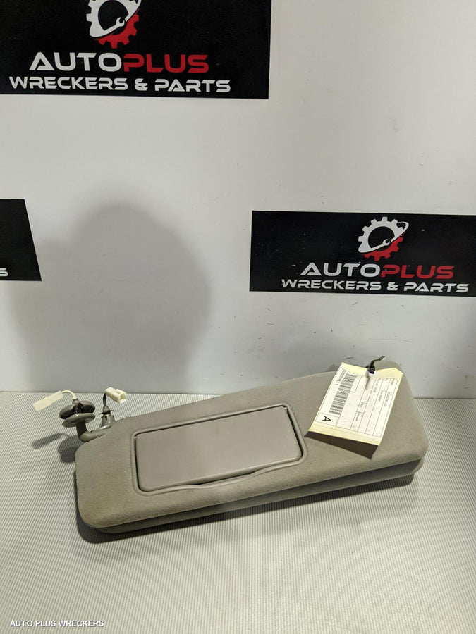 2004 Lexus Es300 (92-05) Sunvisor