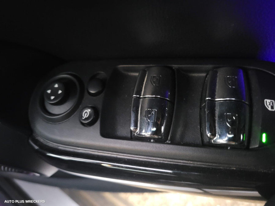 2019 Mini Cooper Caliper