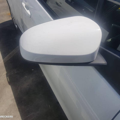 2011-2020 Toyota Yaris Seatbelt Stalk