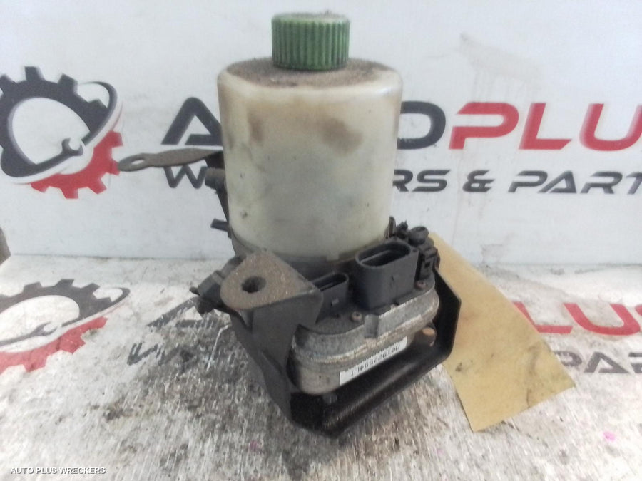 2010-2014 Volkswagen Polo Steering Pump
