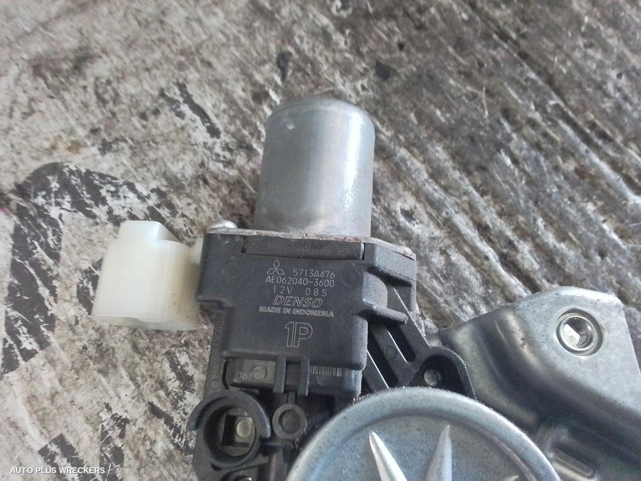 2015-2023 Mitsubishi Triton Right Front Window Reg Motor