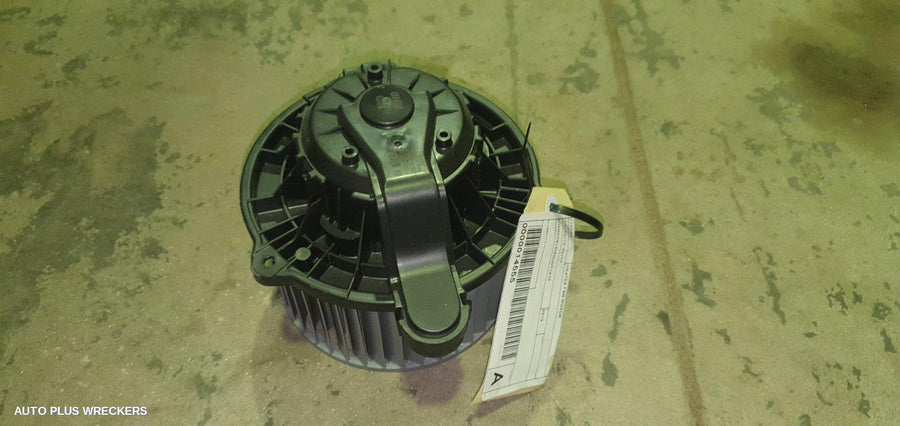 2013 Hyundai I30 Heater Fan Motor
