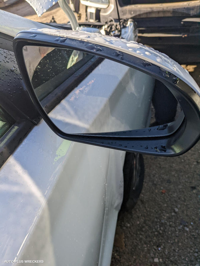 2022 Hyundai I30 Parcel Shelf