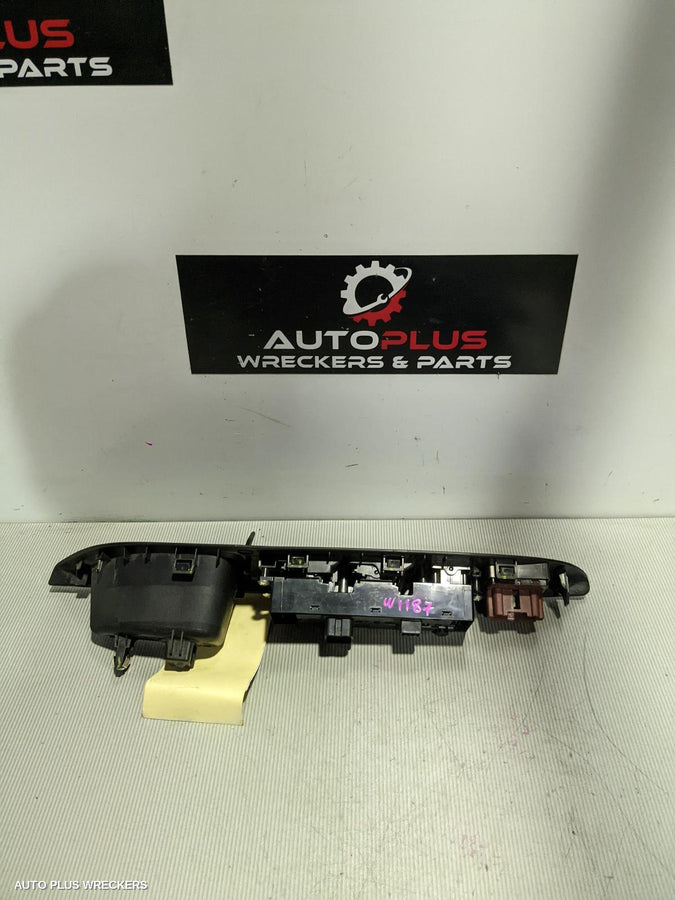 2018 Mitsubishi Asx Pwr Dr Wind Switch