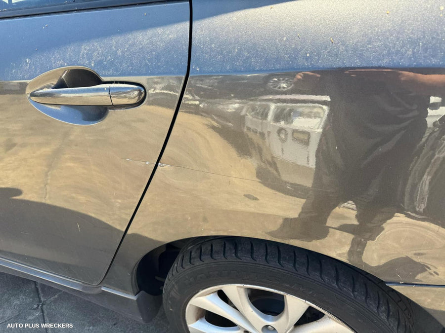 2009 Mazda 3 Left Rear Door Sliding