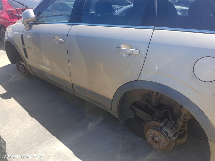 2011 Holden Captiva Left Indicator Fog Side