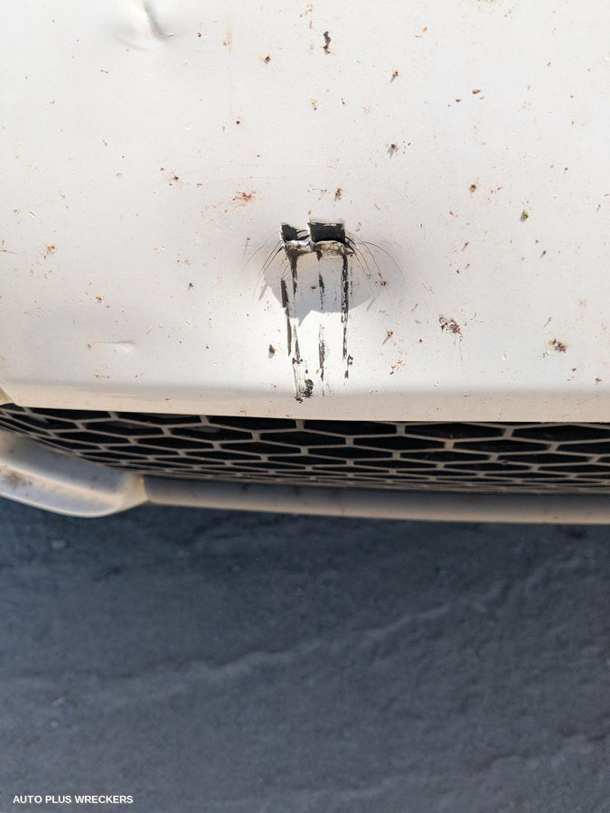 2010-2012 Land Rover Freelander Left Taillight