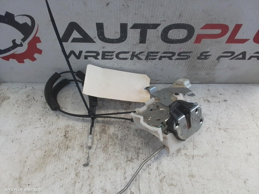 2012-2020 Holden Colorado Door Boot Gate Lock