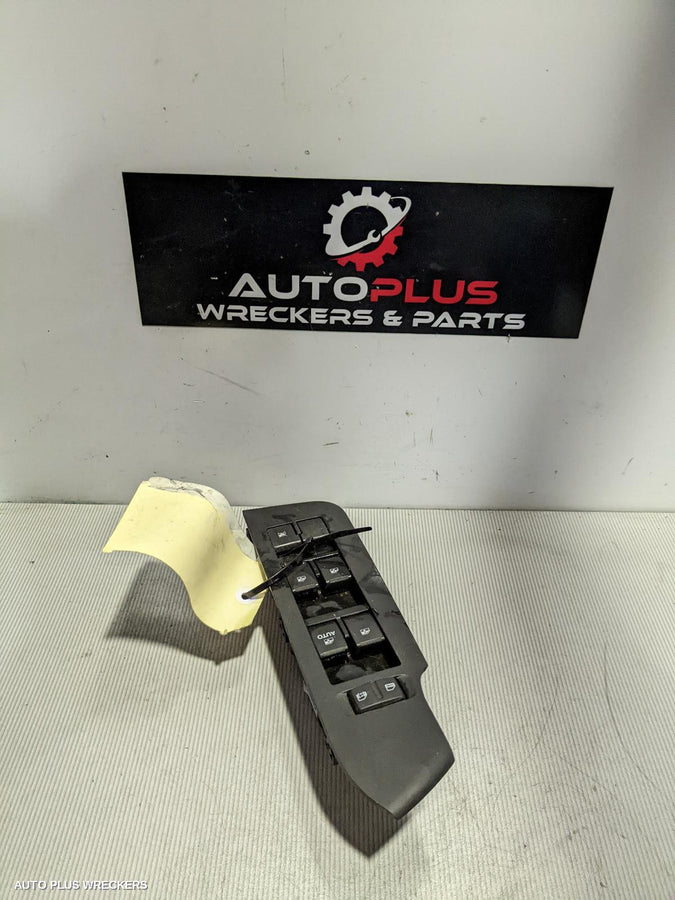 2017 Holden Captiva Pwr Dr Wind Switch