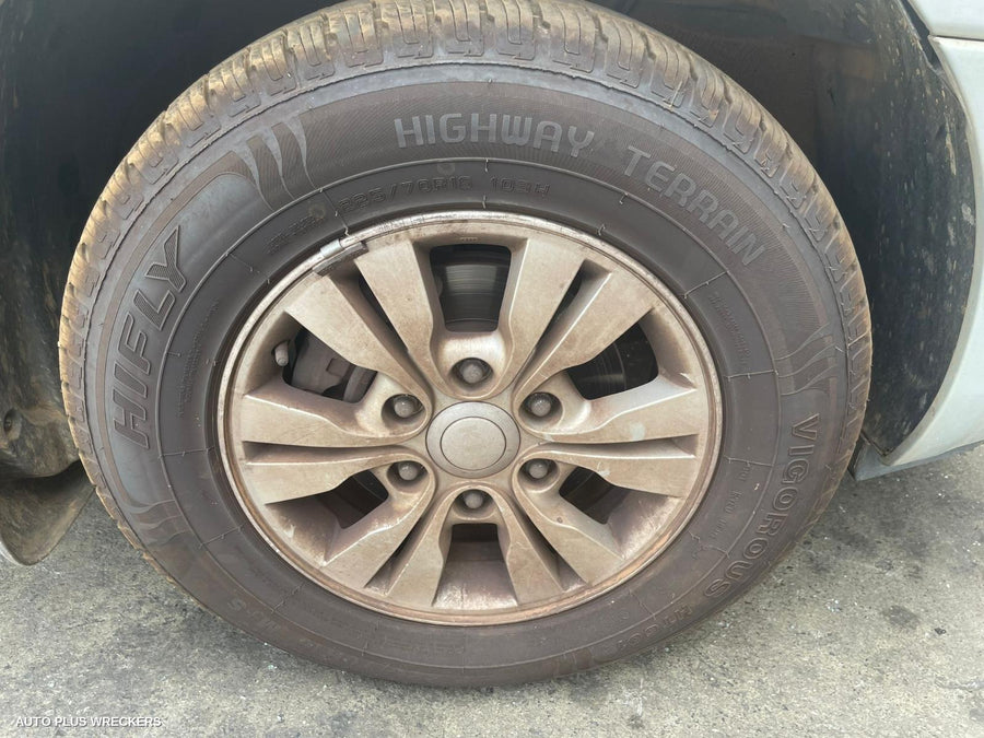 2012 Kia Carnival/grand Carnival Left Front Door