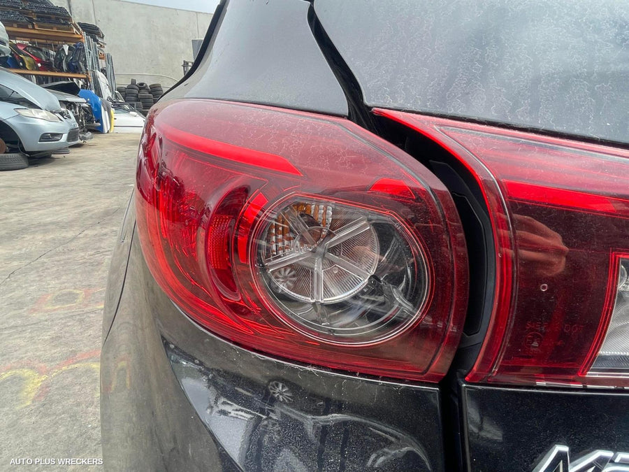 2014 Mazda 3 Left Driveshaft