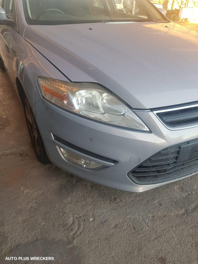 2010-2014 Ford Mondeo Grille