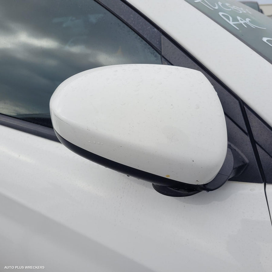 2017 Hyundai Tucson Headrest