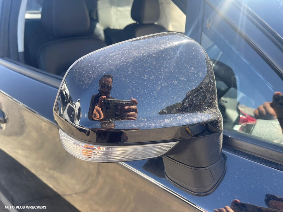 2021 Mg Mg3 Right Front Door