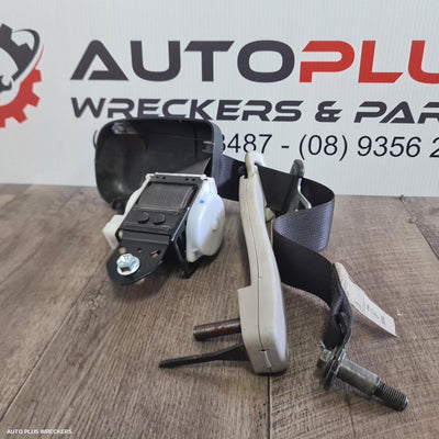 2018 TOYOTA HIACE SEATBELT STALK