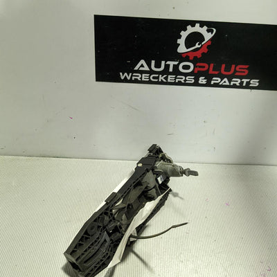 2009 Volkswagen Golf Door Handle